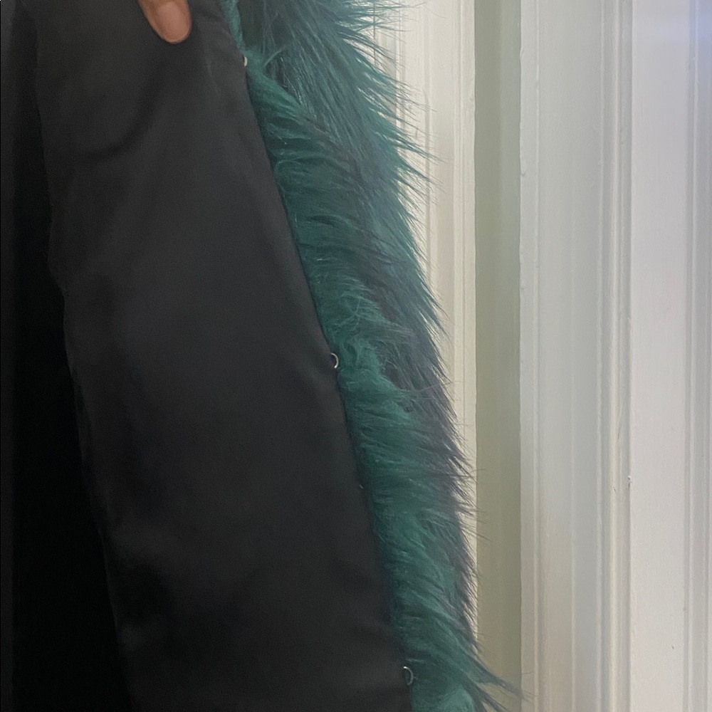 Guess Emerald Green Faux Fur Coat Jacket Medium - Picture 8 of 9